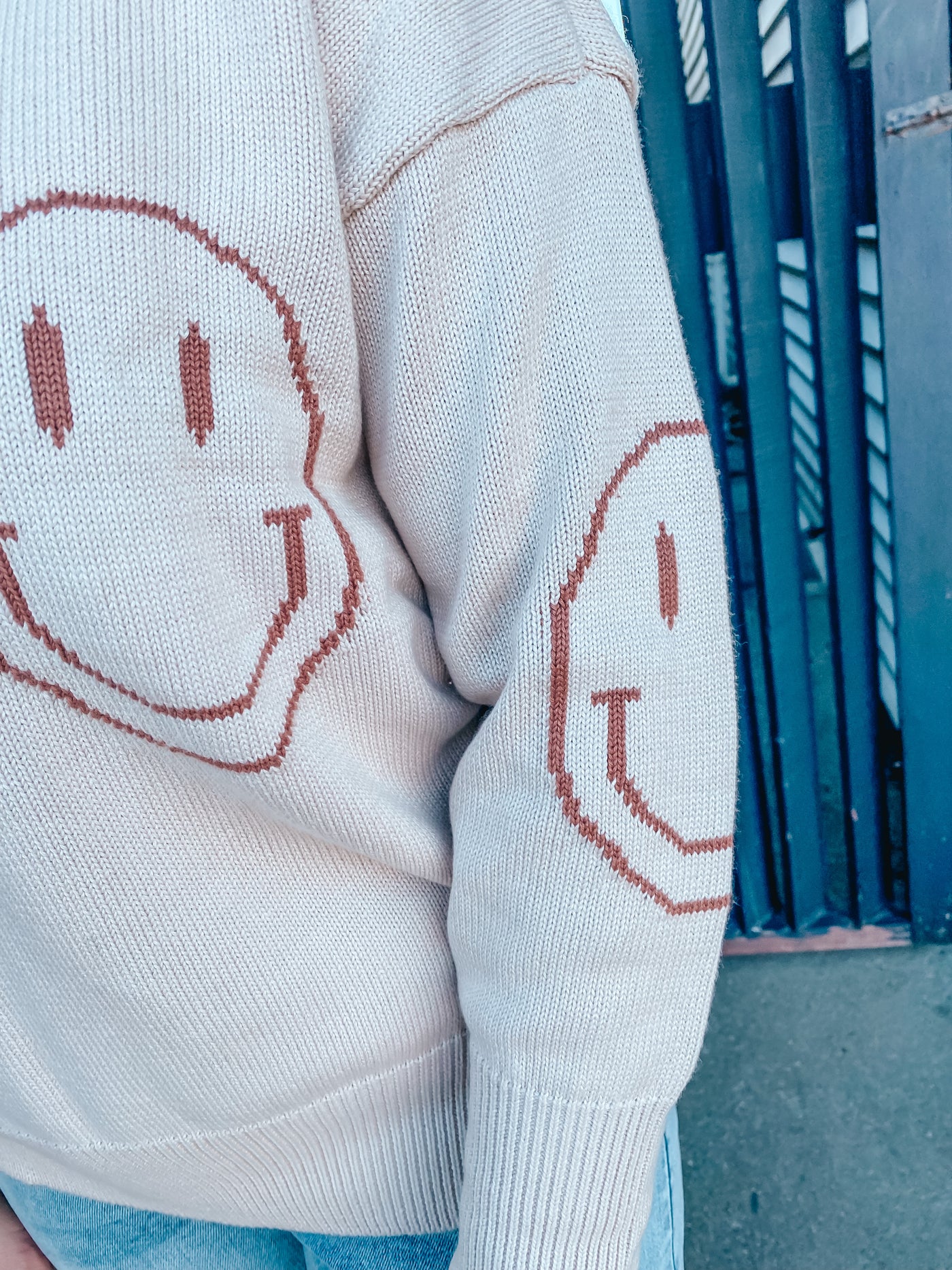 Smile Pattern Sweater - Beige