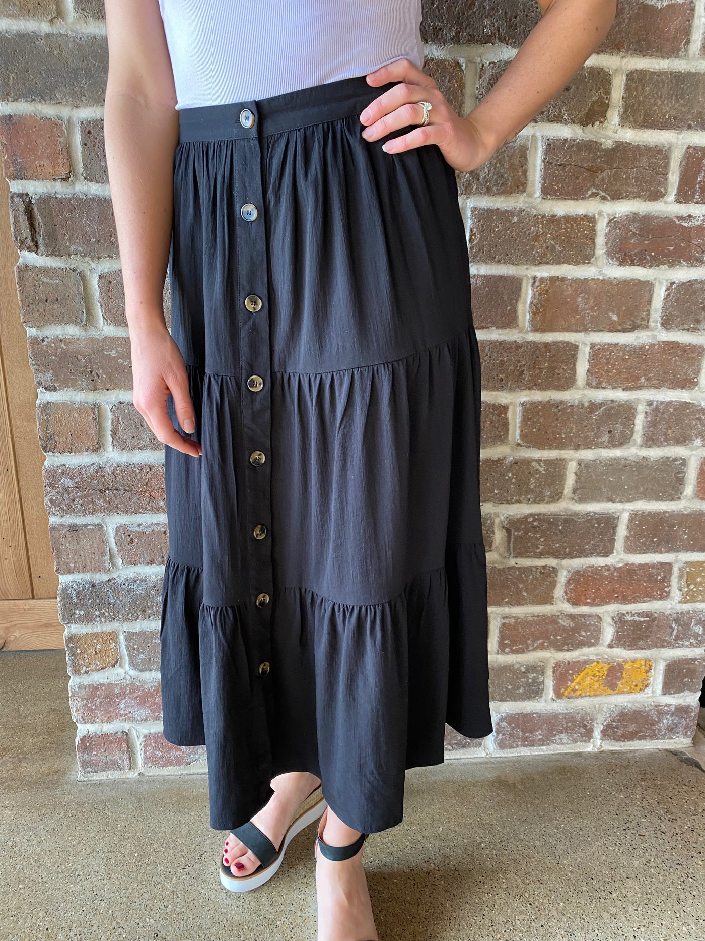 Button down tiered skirt - Black